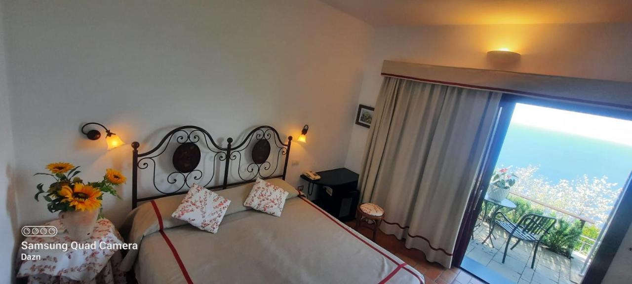 Hotel La Giada Del Mesco Levanto Eksteriør billede