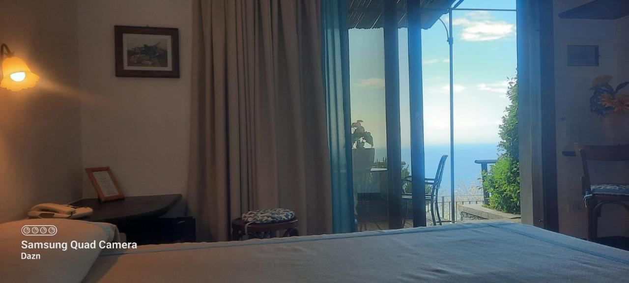 Hotel La Giada Del Mesco Levanto Eksteriør billede