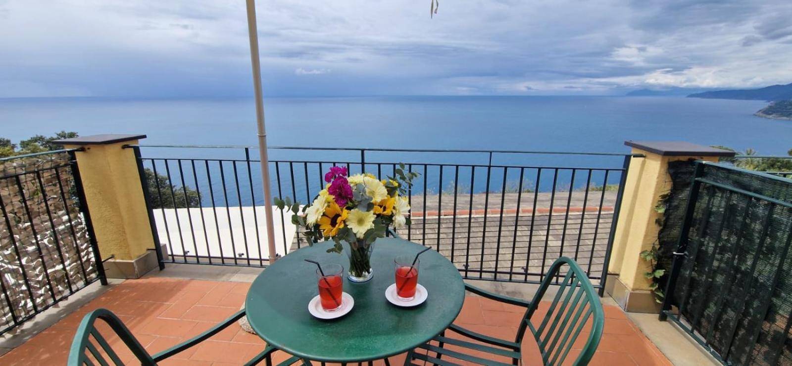 Hotel La Giada Del Mesco Levanto Eksteriør billede